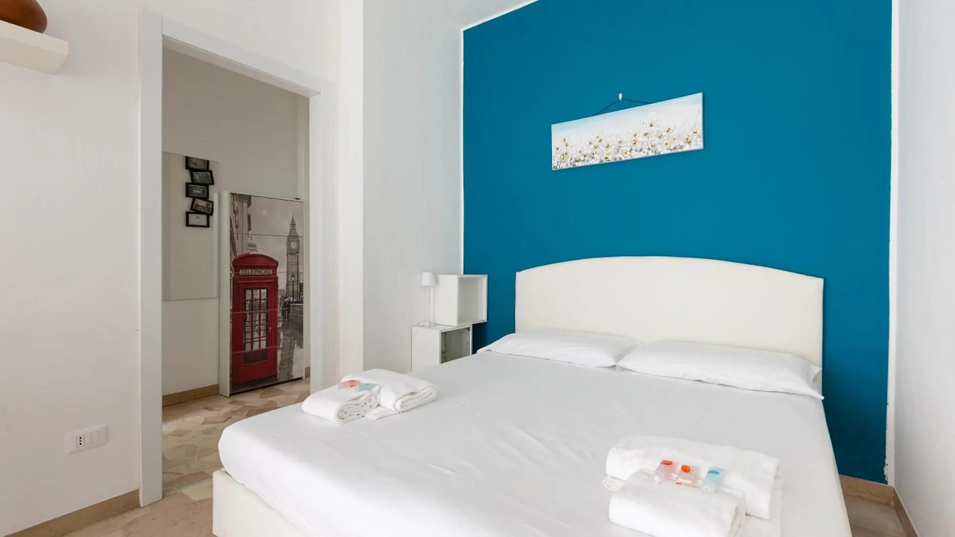 Lorenteggio-Piazza Frattini Balcony Apartment Milan 0*,